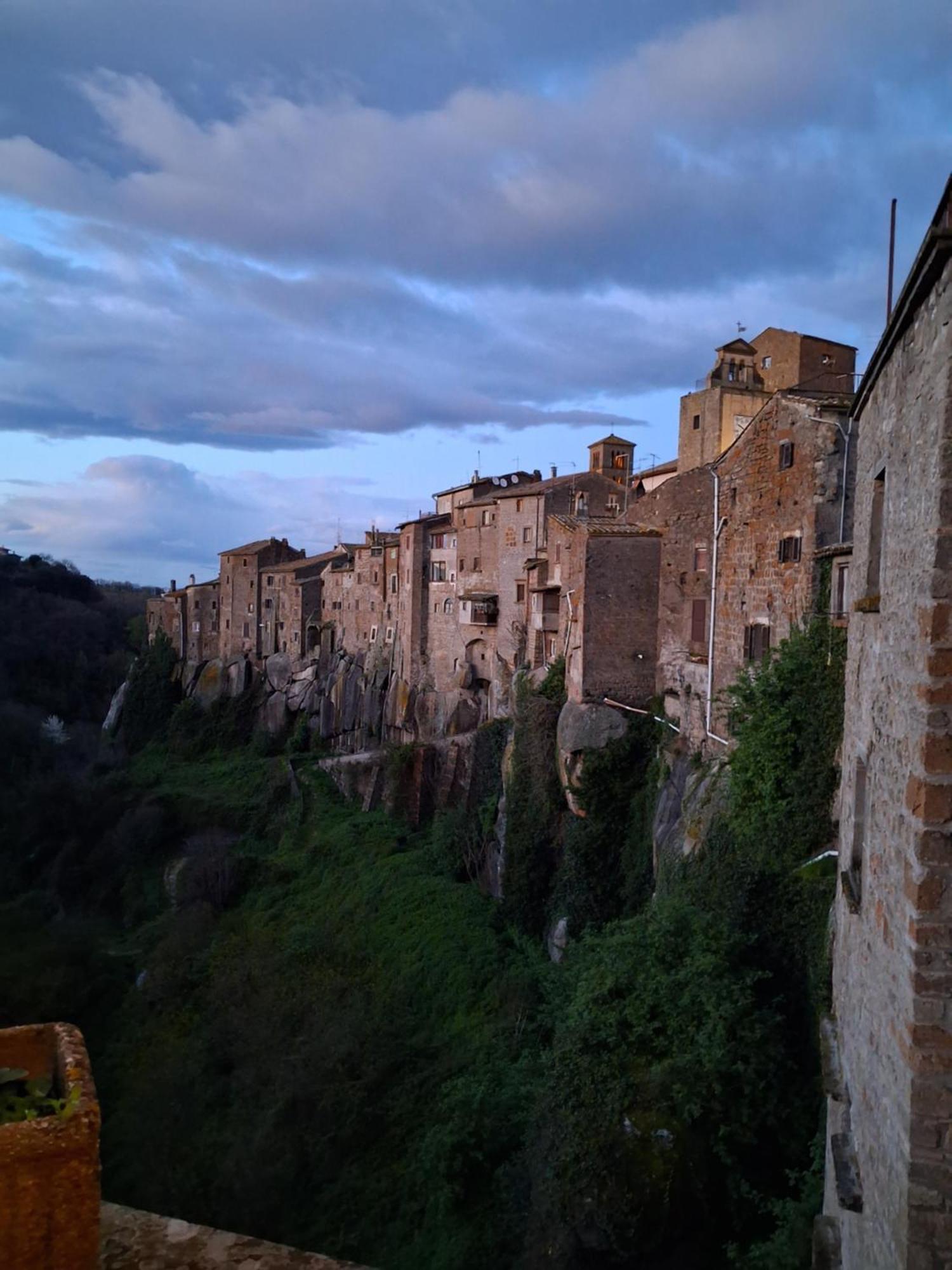 Appartement Sospesi Nel Borgo à Vitorchiano Extérieur photo