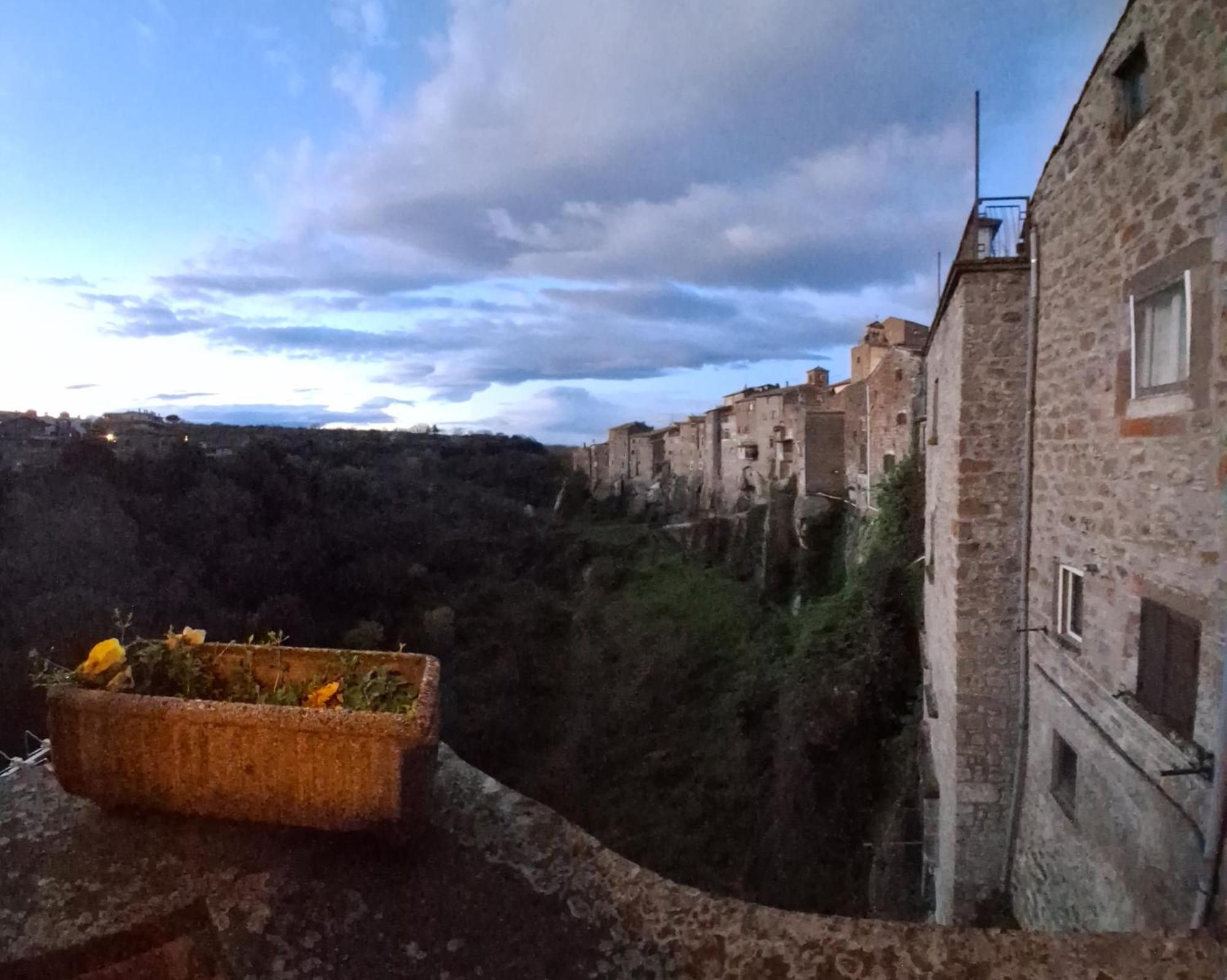 Appartement Sospesi Nel Borgo à Vitorchiano Extérieur photo