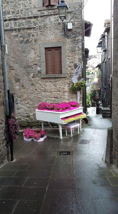 Appartement Sospesi Nel Borgo à Vitorchiano Extérieur photo